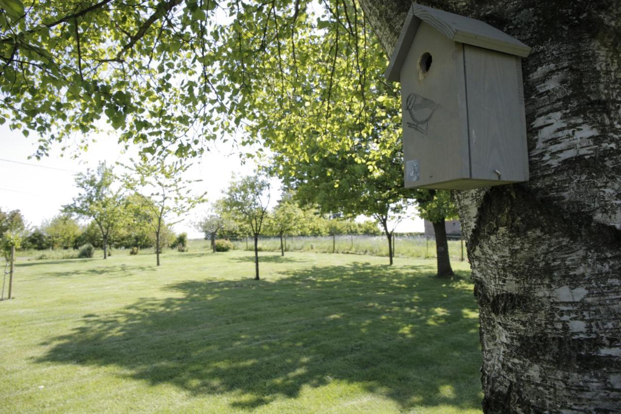 La Croix Bala Villa Signy-le-Petit Luaran gambar
