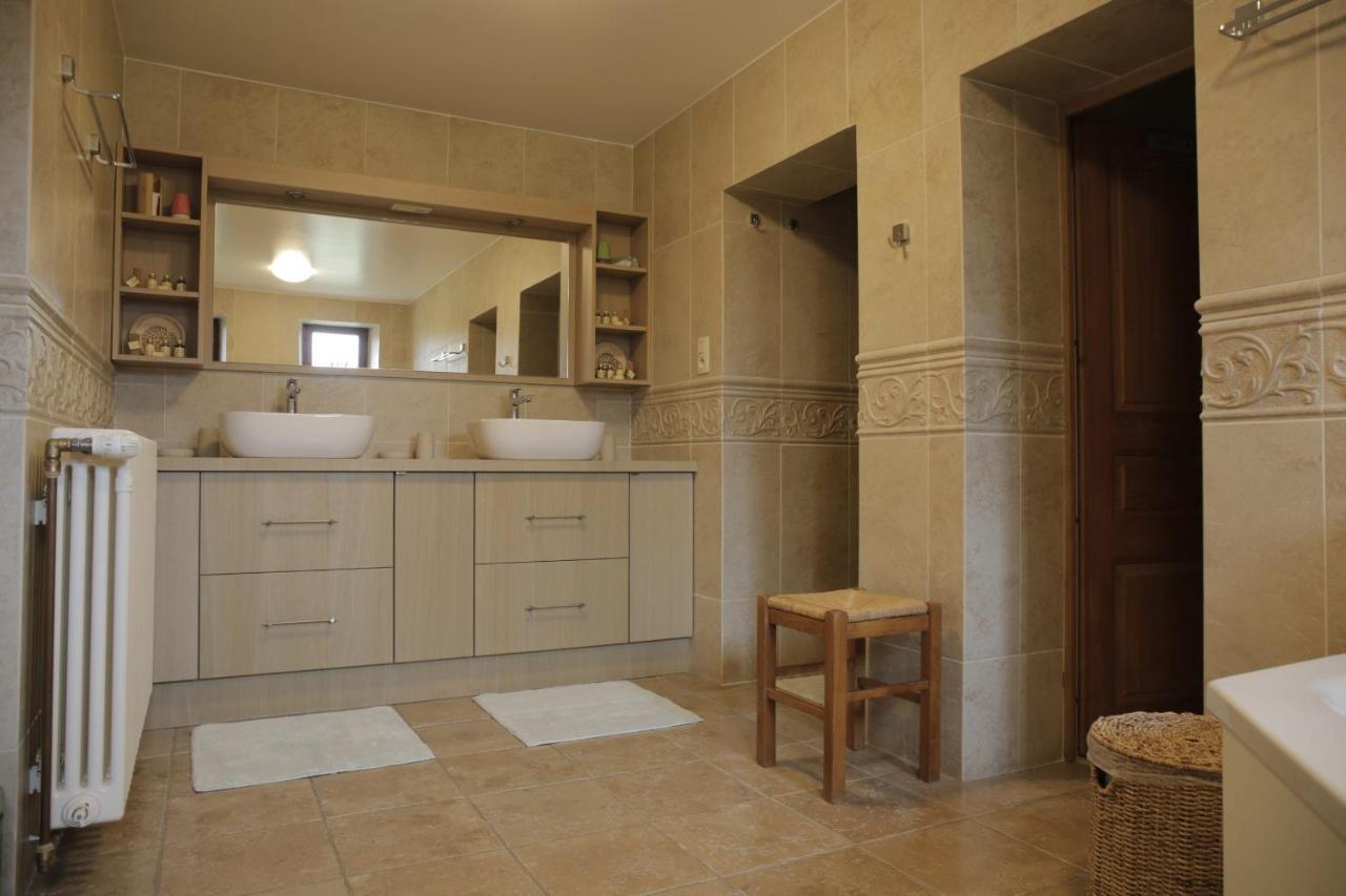 La Croix Bala Villa Signy-le-Petit Luaran gambar